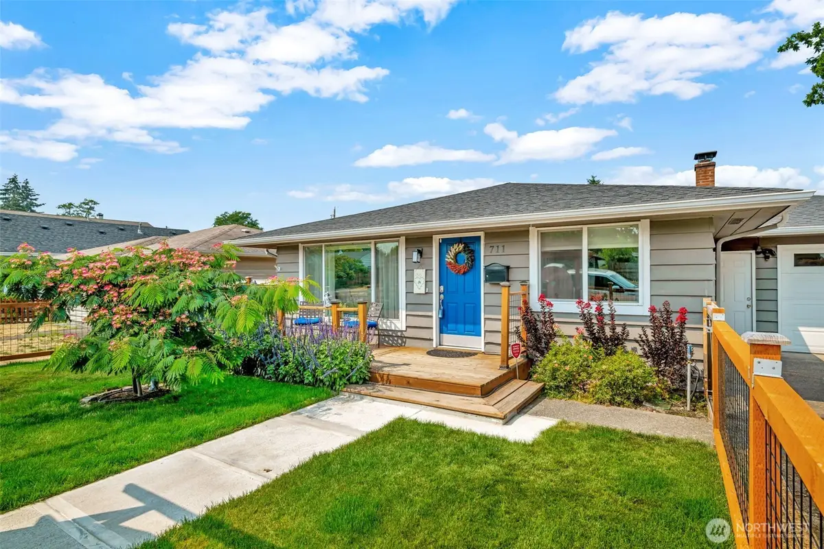711 6th Street Se, Auburn, WA 98002 - #1