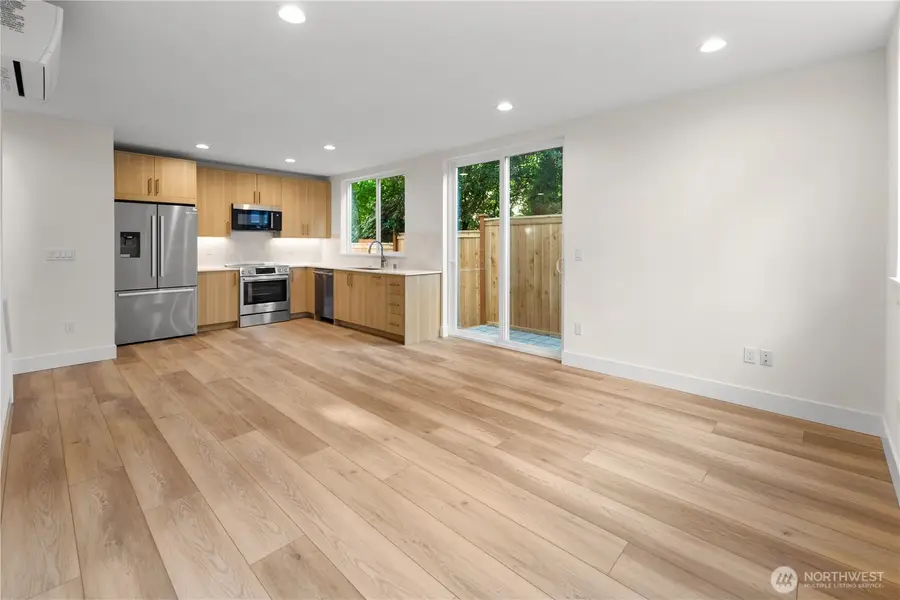 615 18th Avenue E, Seattle, WA 98112 - #2