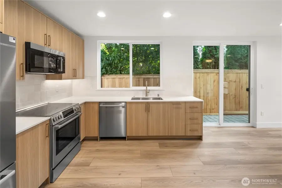 615 18th Avenue E, Seattle, WA 98112 - #3