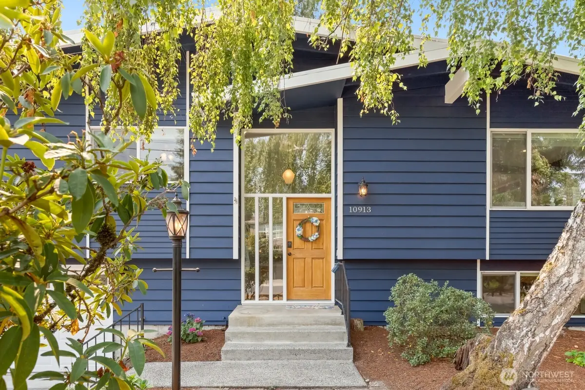10913 NE 48th Street, Kirkland, WA 98033 - #1