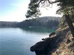 5 Fauntleroy Point Rd #5, Decatur Island, WA 98221