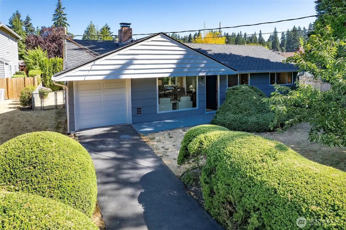 1924 NE 130th Place, Seattle, WA 98125 - #1