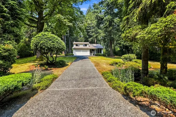 26340 SE 158 Street, Issaquah, WA 98027