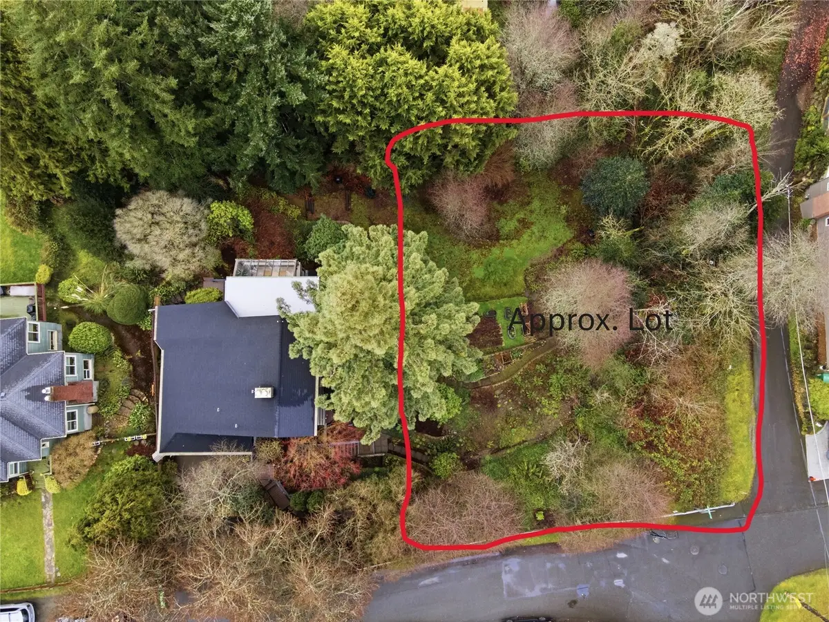 11500 Durland Avenue Ne, Seattle, WA 98125 - #1