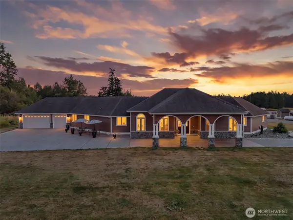 9704 304th Street E, Graham, WA 98338