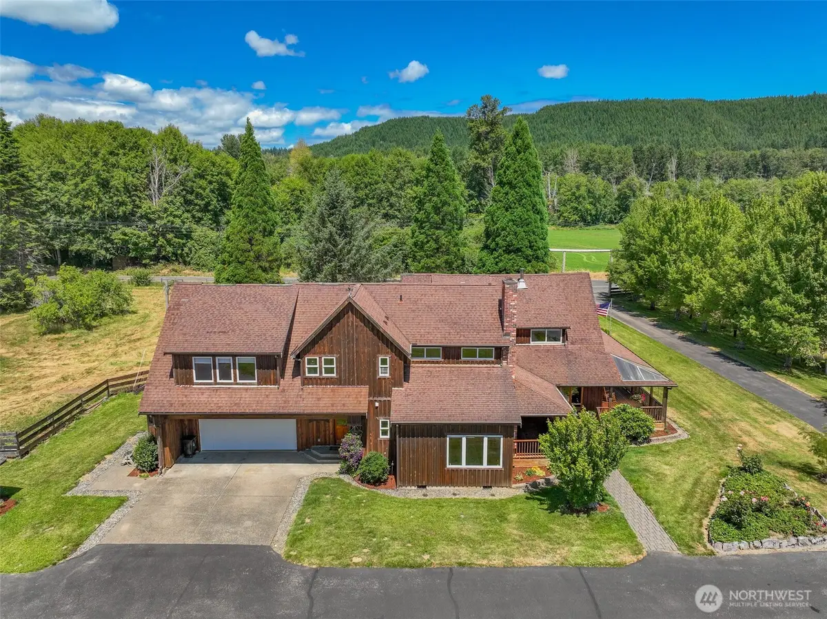 1621 W Skokomish Valley Road, Shelton, WA 98584 - #1