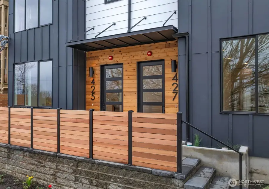 427 19th Avenue E, Seattle, WA 98112 - #2