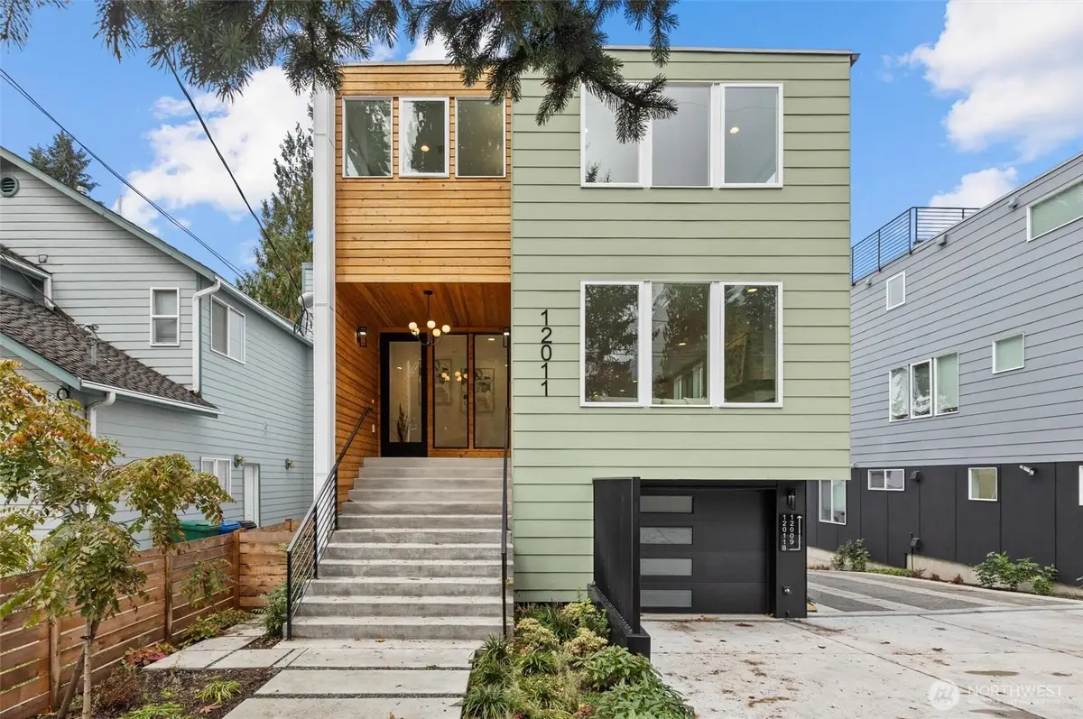 12011 36th Avenue Ne, Seattle, WA 98125 - #1