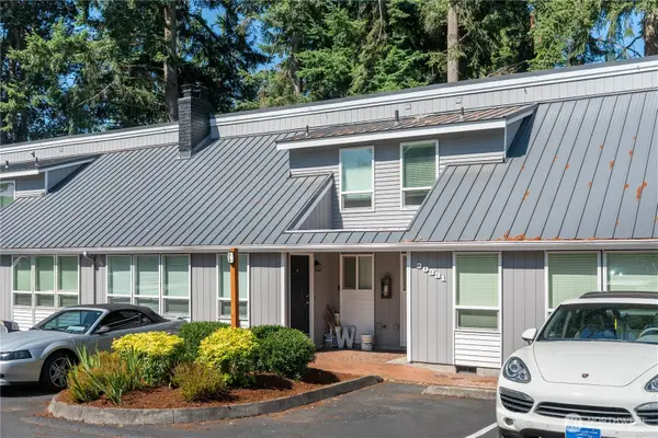 30323 15th Court S, Federal Way, WA 98003