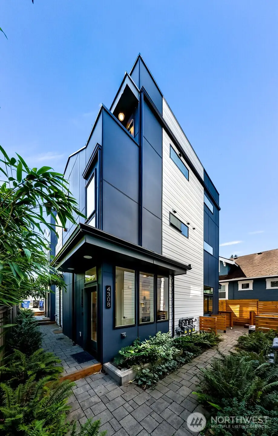 4308 Wallingford Avenue N #C, Seattle, WA 98103 - #1