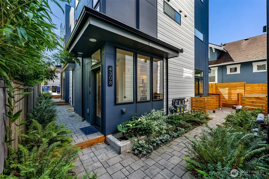 4308 Wallingford Avenue N #C, Seattle, WA 98103 - #2