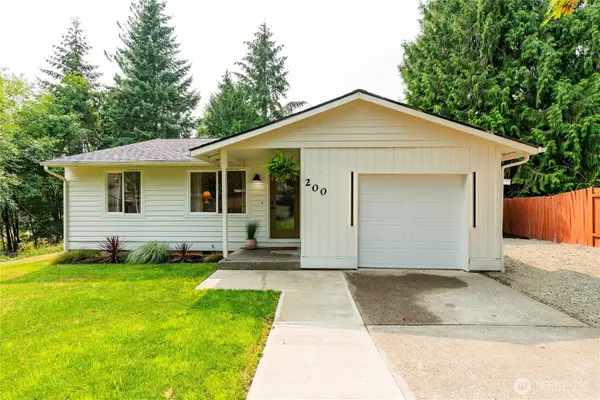 200 Saint Helens Way, Winlock, WA 98596