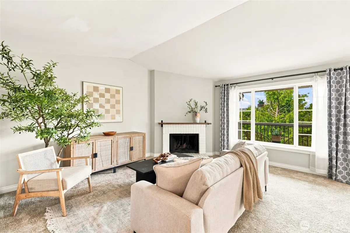 12404 E Gibson Road #L306, Everett, WA 98204 - #1