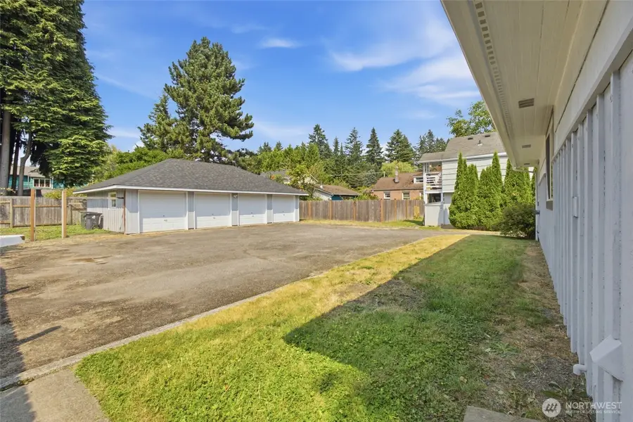 2016 Dickinson Avenue Nw, Olympia, WA 98502 - #3