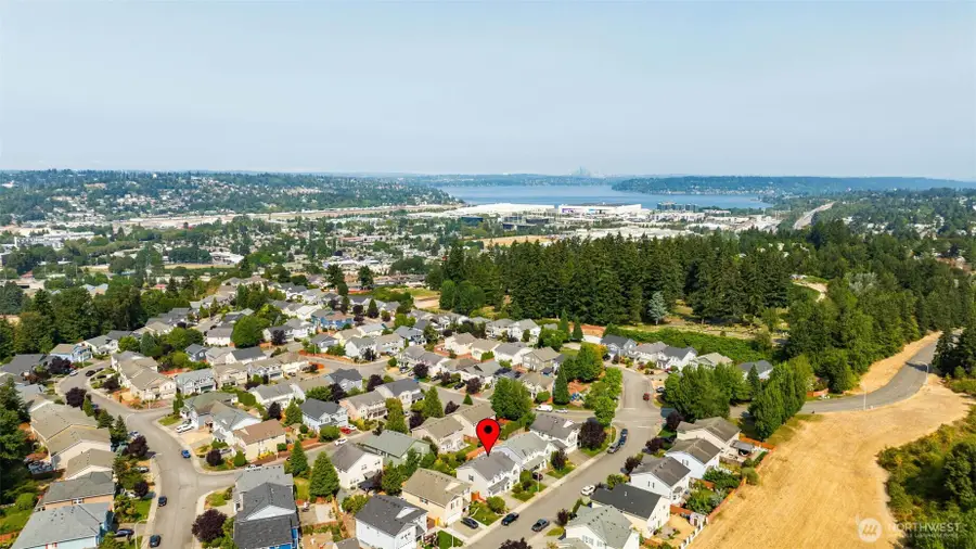 277 Edmonds Avenue Se, Renton, WA 98056 - #2