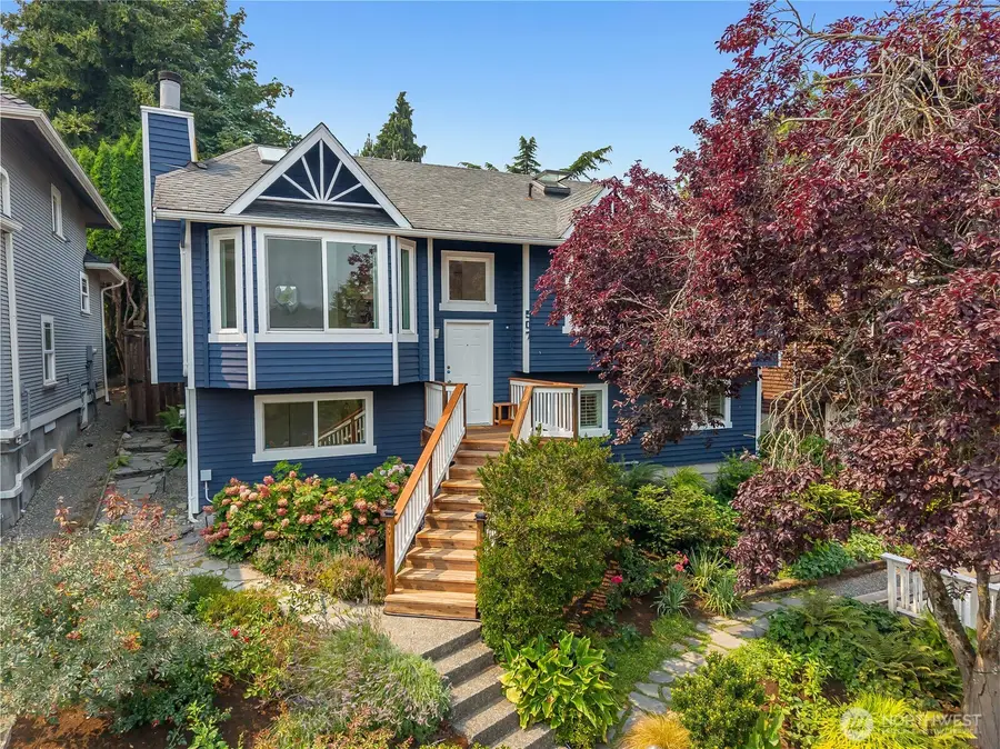 507 31st Avenue, Seattle, WA 98122 - #2