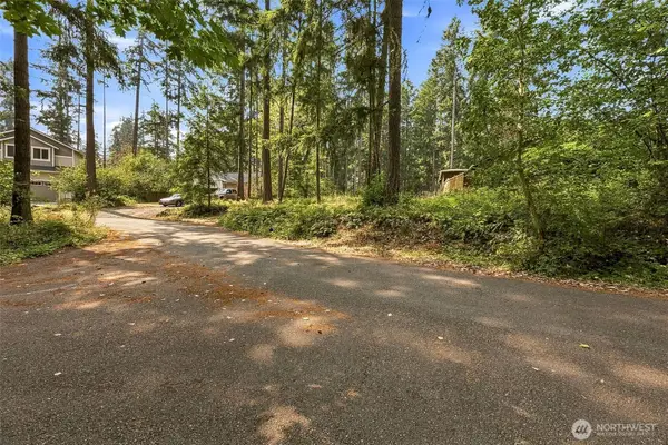 18109 Stoney Court Se, Yelm, WA 98597