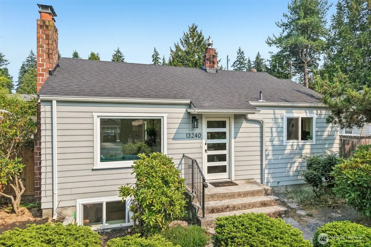 13240 3rd Avenue Nw, Seattle, WA 98177 - #1