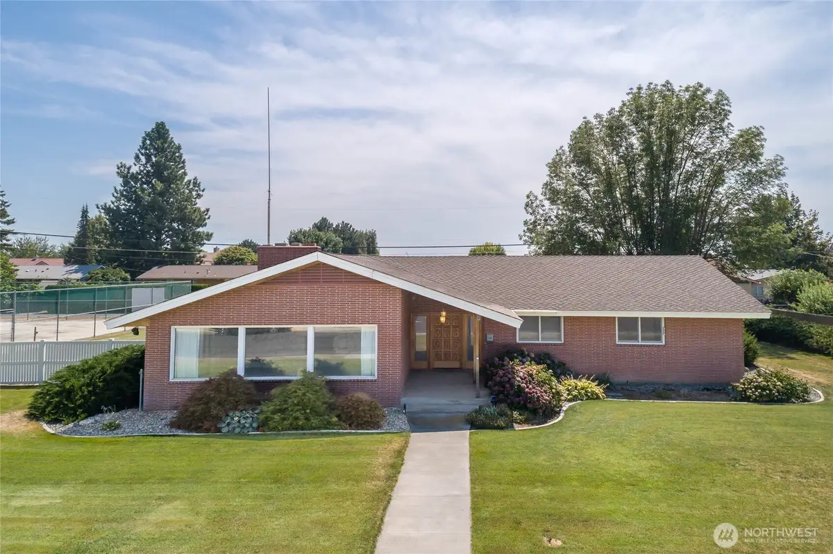 742 SW I Street Sw, Quincy, WA 98848 - #1
