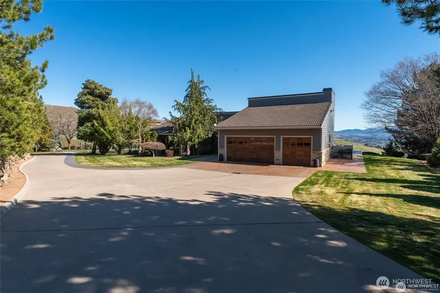 4333 Anna Lane, Wenatchee, WA 98801 - #3