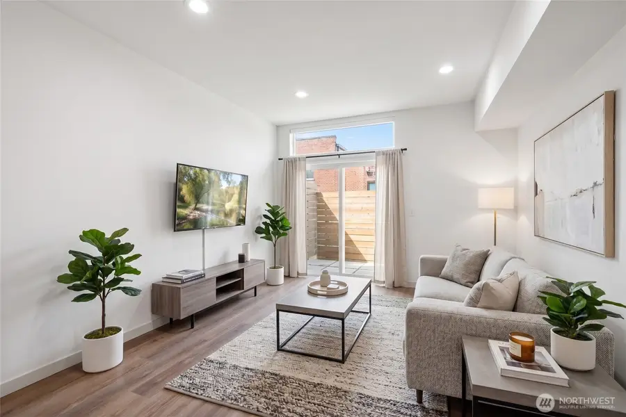 1801 20th Avenue #B, Seattle, WA 98122 - #3