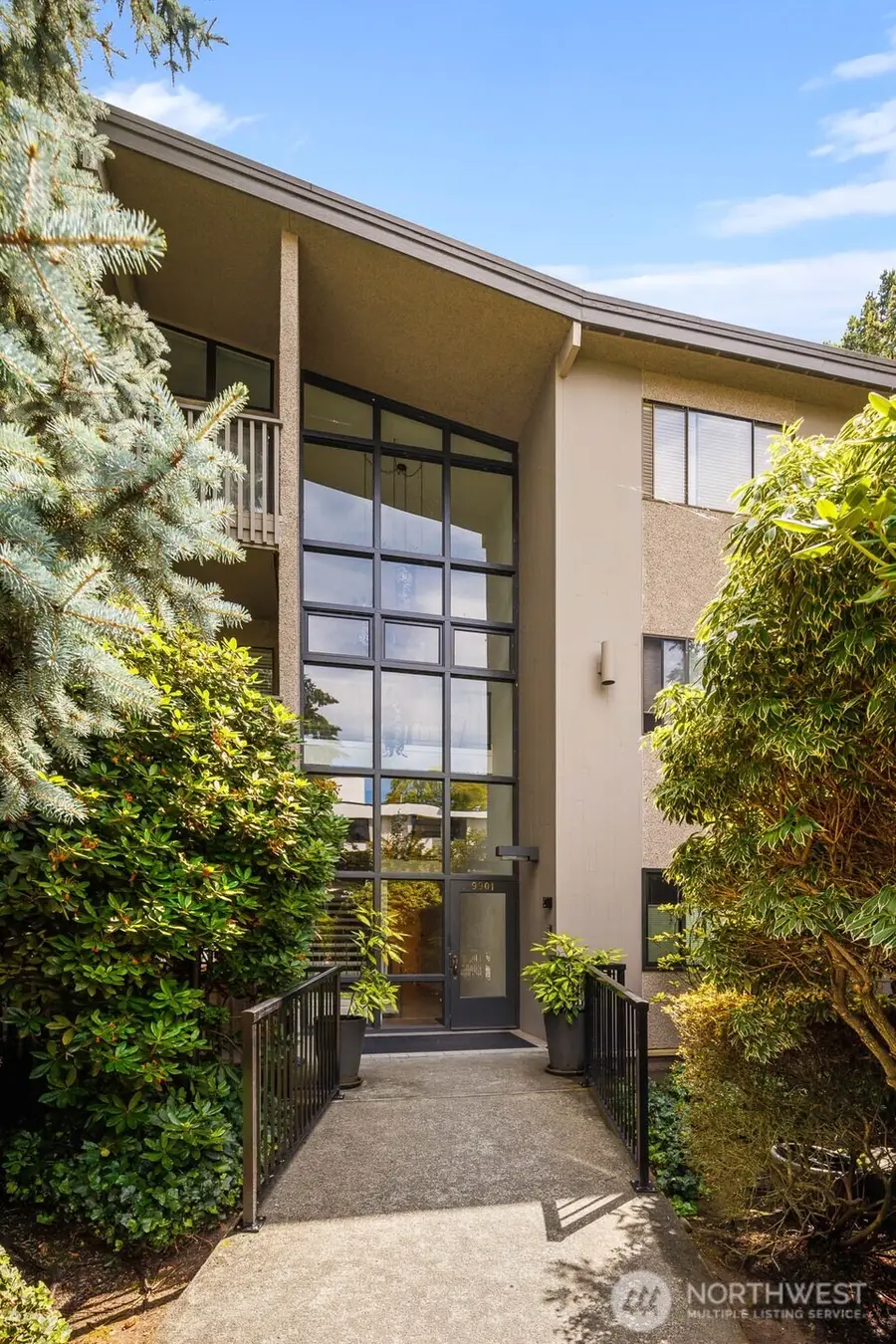 9901 NE 4th Street #1, Bellevue, WA 98004 - #3