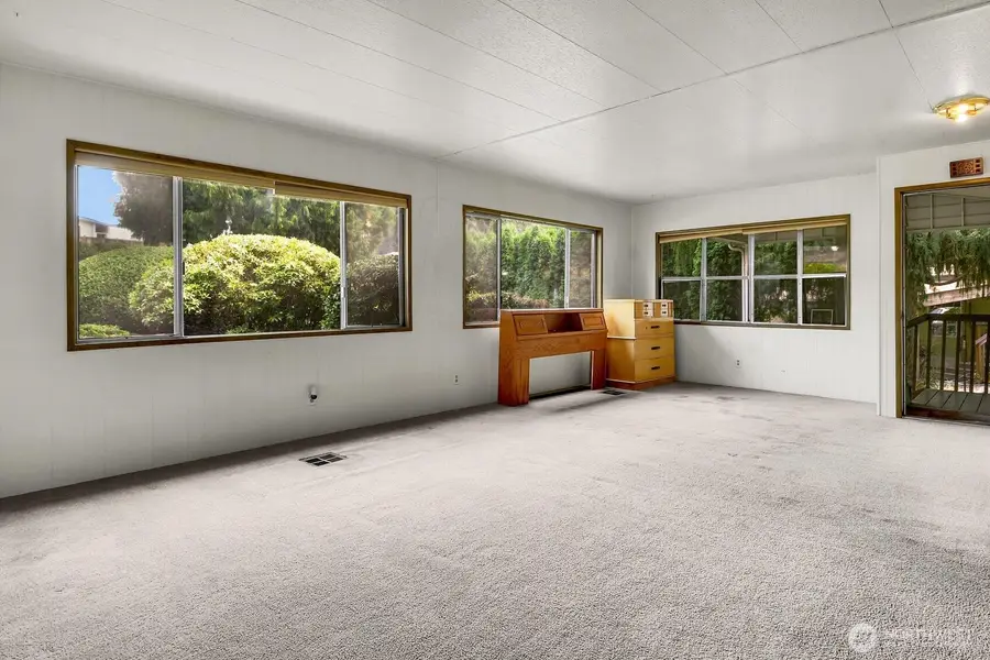 19225 128th Place Ne, Bothell, WA 98011 - #3