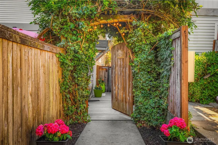 5615 Fauntleroy Way Sw, Seattle, WA 98136 - #2