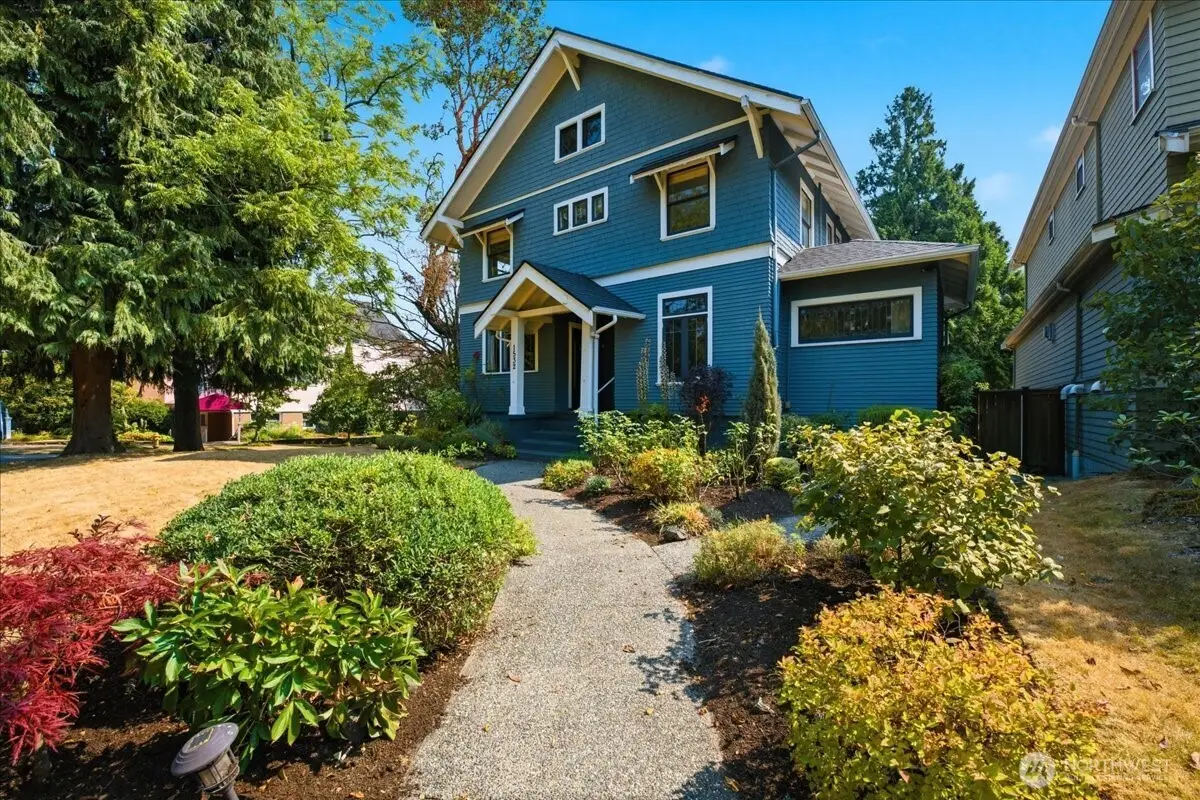 1532 5th Avenue W, Seattle, WA 98119 - #1