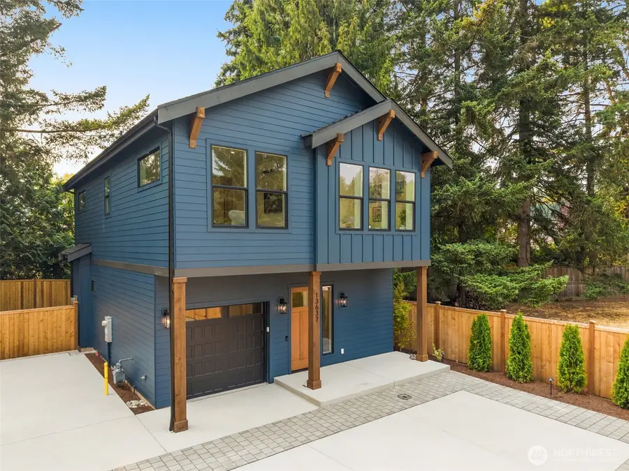13637 103rd Avenue Ne, Kirkland, WA 98034 - #2