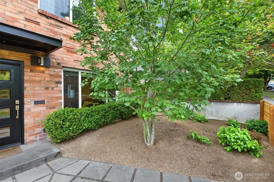 7009 Alonzo Avenue Nw, Seattle, WA 98117 - #2