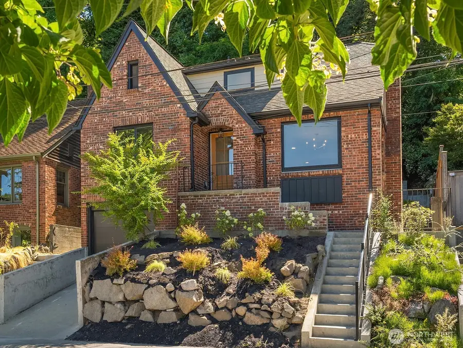 1919 E Eaton Place, Seattle, WA 98112 - #2