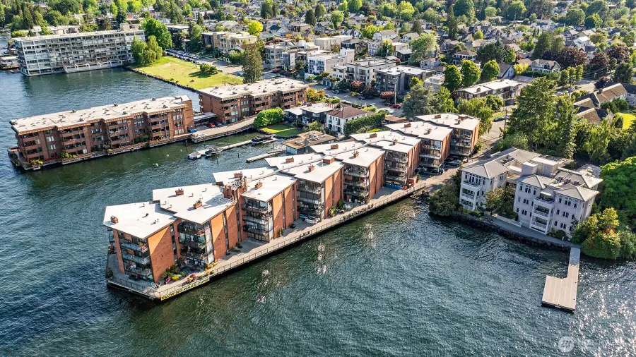 2360 43rd Avenue E #302, Seattle, WA 98112 - #2