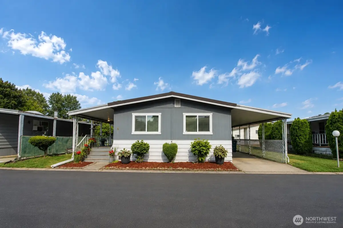 3611 NE I Street #6, Auburn, WA 98002 - #1