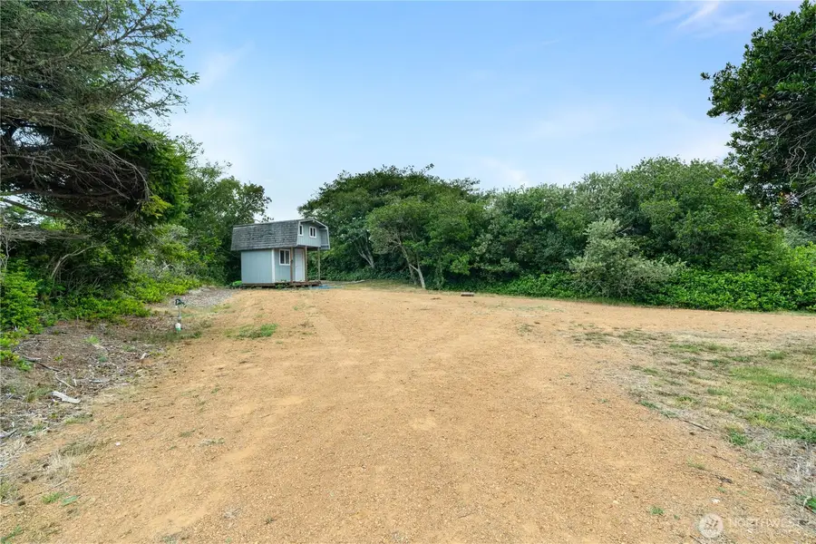 363 Geoduck Loop Sw #377, Ocean Shores, WA 98569 - #2