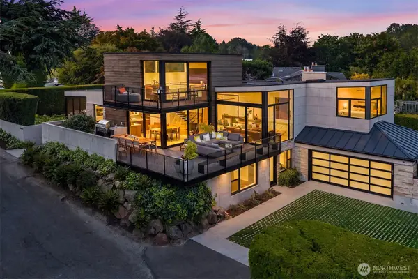 1575 Magnolia Boulevard W, Seattle, WA 98199