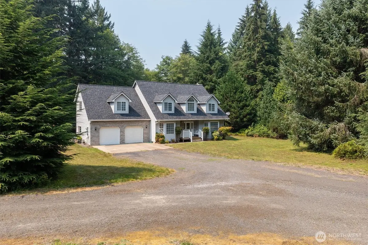 558 Spruce Creek Road, Longview, WA 98632 - #1