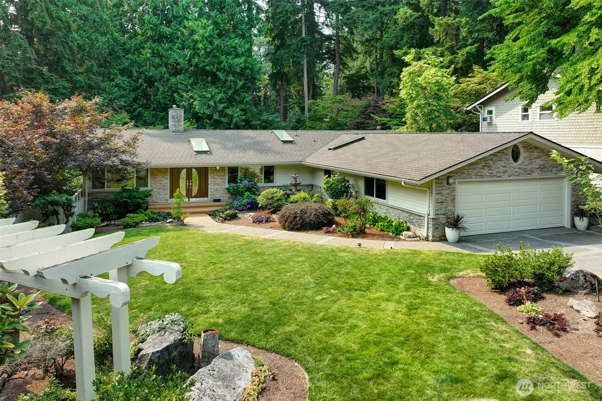 12909 NE 28th Street, Bellevue, WA 98005 - #1