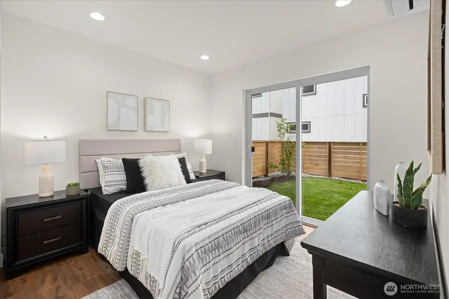10326 Ashworth Avenue N, Seattle, WA 98133 - #3