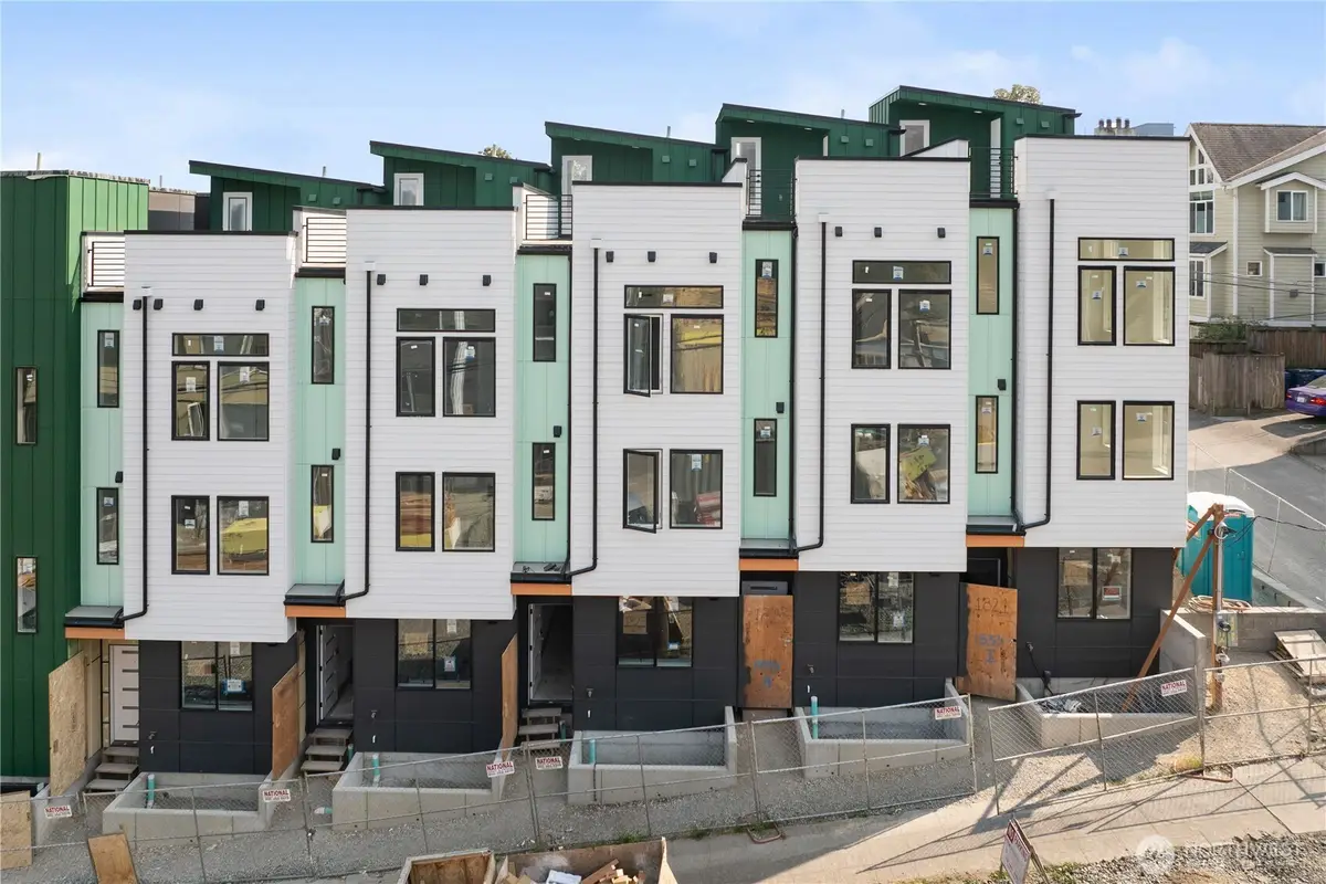 1825 E Pine Street, Seattle, WA 98122 - #1