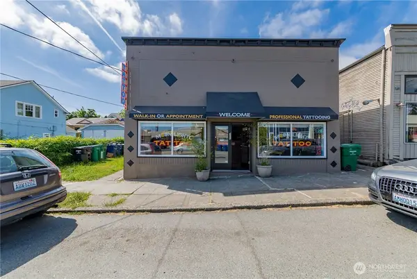 305 NE 65th Street, Seattle, WA 98115