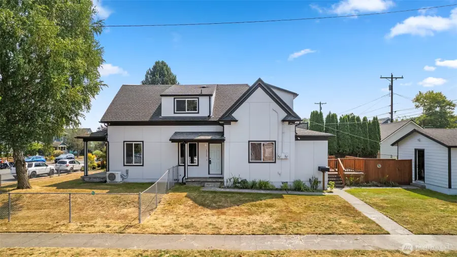 2104 Rockefeller Avenue #1716, Everett, WA 98201 - #3