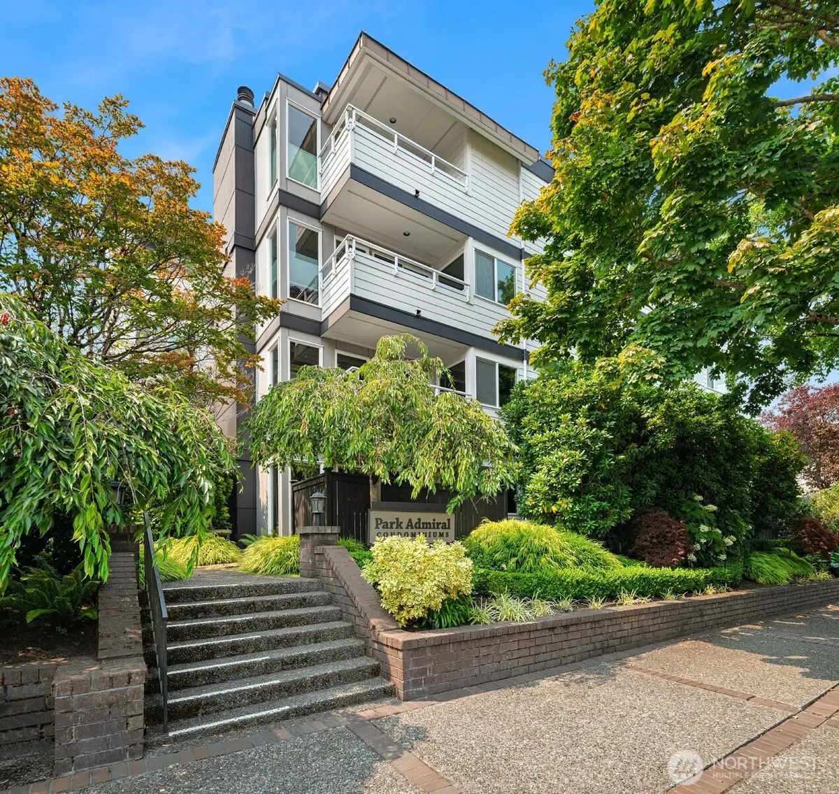 2115 California Avenue Sw #402, Seattle, WA 98116 - #1