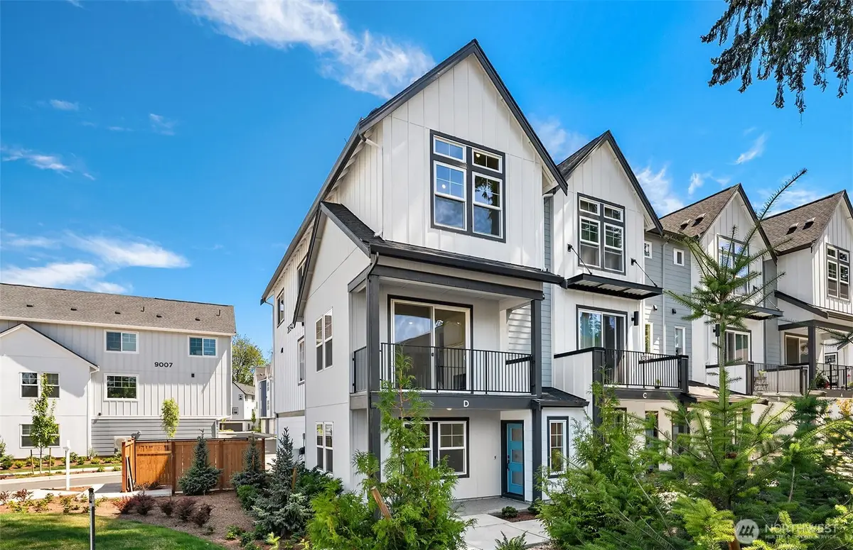20347 90th Drive Ne #D, Bothell, WA 98011 - #1