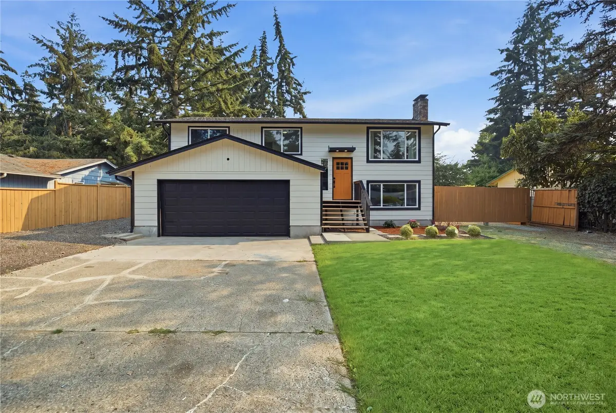 8829 Skokomish Way Ne, Olympia, WA 98516 - #1
