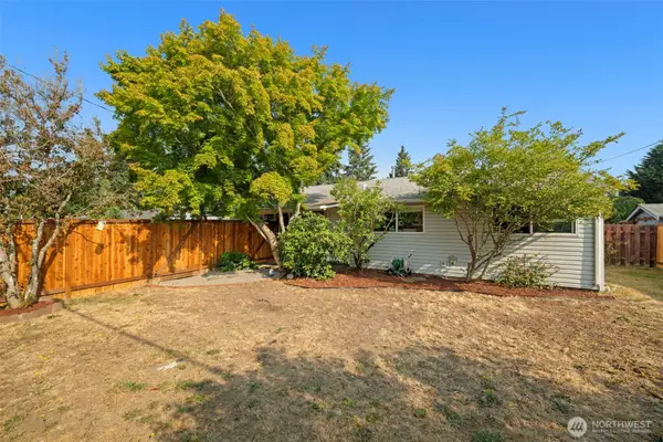 222 SW 305th Street, Federal Way, WA 98023