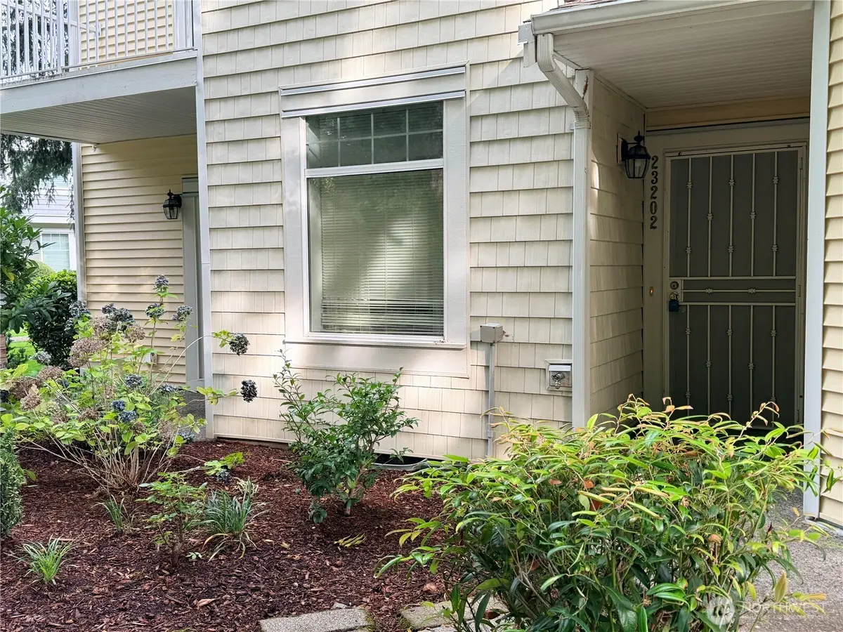 23202 58th Avenue S #2-1, Kent, WA 98032 - #1