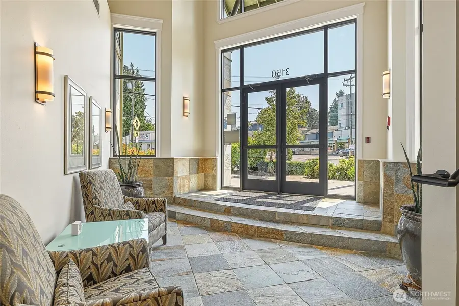 3150 W Government Way #201, Seattle, WA 98199 - #3