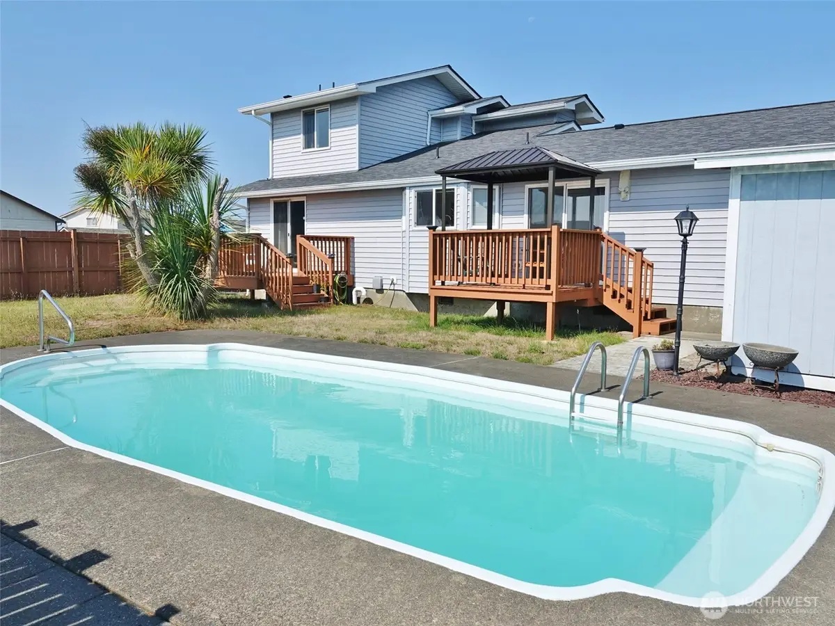 1102 Fairwood Drive Sw, Ocean Shores, WA 98569 - #1
