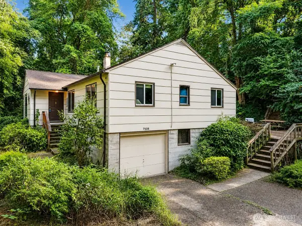 7508 Woodland Avenue E, Puyallup, WA 98371